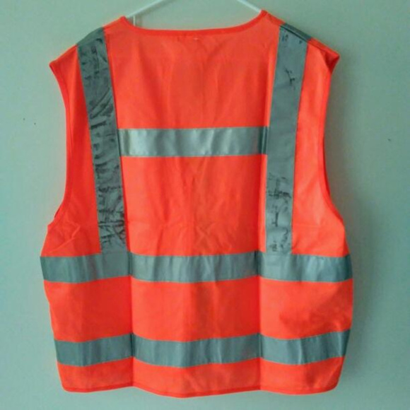 3M Scotchlite Reflective Material Vest - Picture 2 of 8